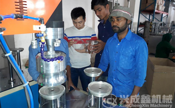 超聲波圓筒底蓋焊接機 超聲波圓筒底蓋焊接機